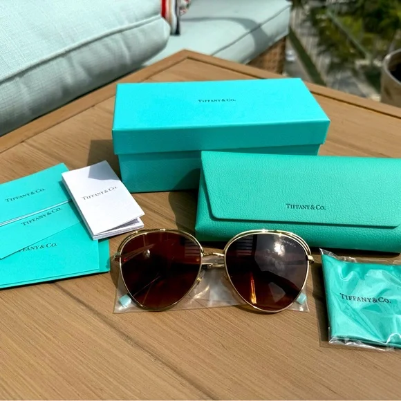 Tiffany & Co. | Accessories | Tiffany Women Sunglasses New  display picture 3